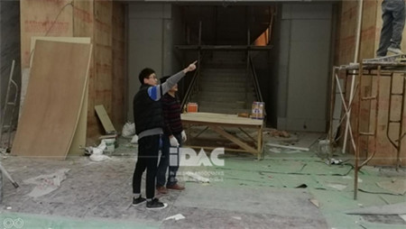 半年的時(shí)間，世界上發(fā)生了什么？